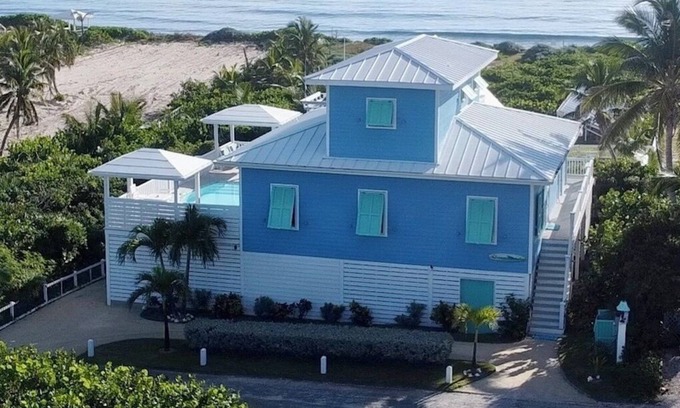 Hope Town House | Ocean Views with Pool - Spacious Family Friendly 3BR/2BA- CATCH A WAVE BAHAMAS