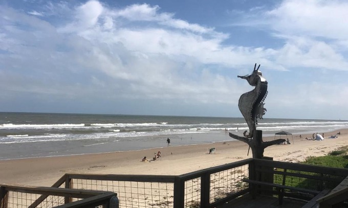 Surfside Beach Hotel | Ocean Village Hotel