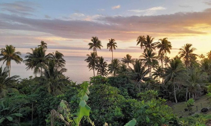 Savusavu House | Ocean White House