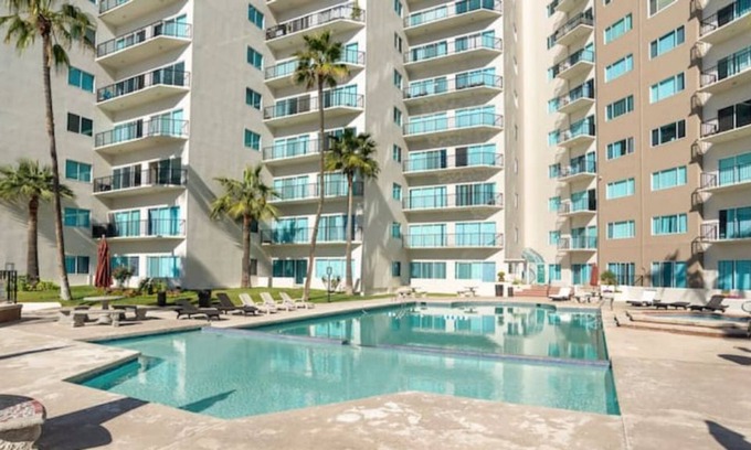 Centro Playas House | Oceana Casa del Mar 1st floor Beach Condo