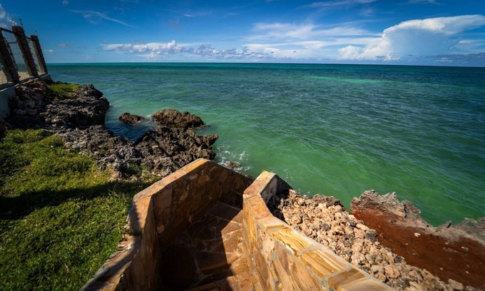 Makunduchi House | Oceanfront 6 one-bedroom villas resort in Southeast of Zanzibar island