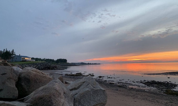 Pictou County Cottage | Oceanfront beach cottage panoramic views spectacular sunsets sandbars warm water