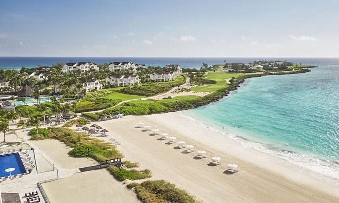 Rokers Point House | Oceanfront Bliss, Two-Bedroom Luxury, Grand Isle Resort, 2 Family Ready Rooms