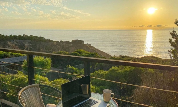 Tunquen Apartment | Oceanfront Cabin Estudio Roca