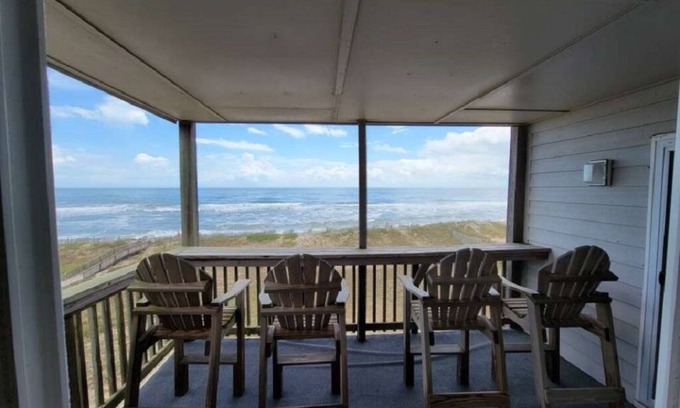 Rodanthe Condo | Oceanfront Condo - OBX - Early Bird Catches the Worm