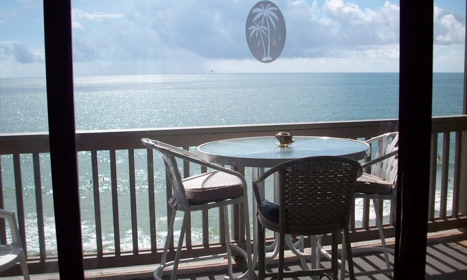 Garden City Condo | Oceanfront, Family Location, Minutes from Myrtle Beach - Book Now For Summer!