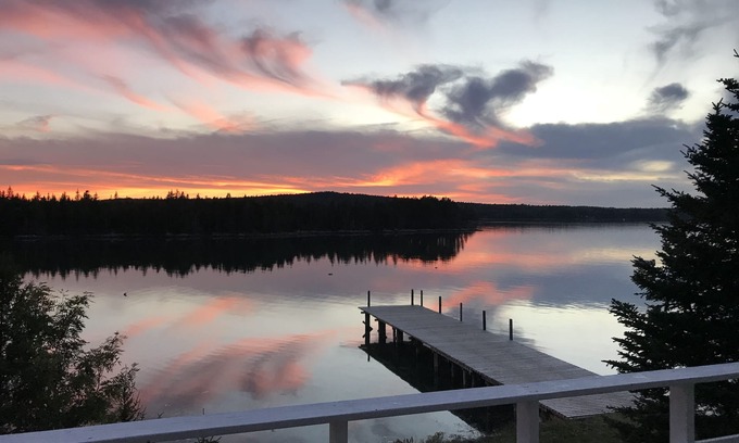 Steuben Cottage | Oceanfront Retreat on Dyers Bay With Amazing Sunsets! Fire pit, Fishing off dock