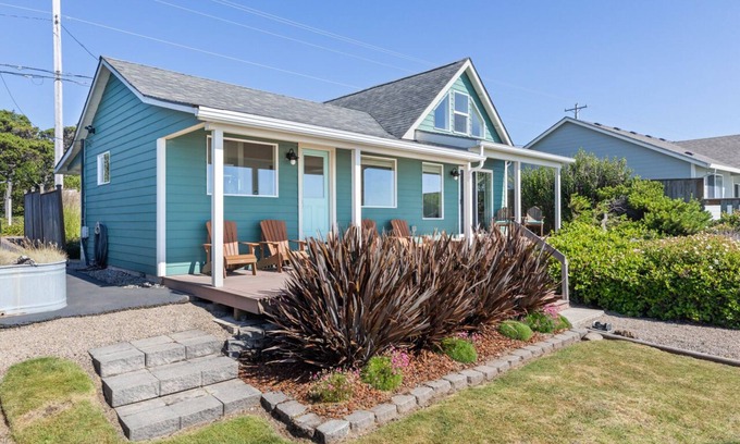 South Beach Cottage | Oceanfront- Sea Gem Cottage