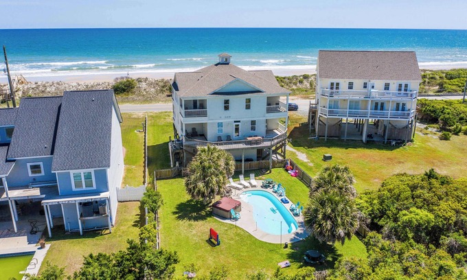 Sneads Ferry House | Oceanfront | Pet Friendly | Private Pool | Hot Tub