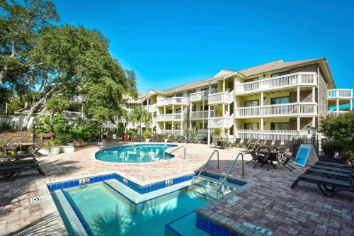 Golden Mile House | Oceanview 3 Balconies Pool FREE Attractions