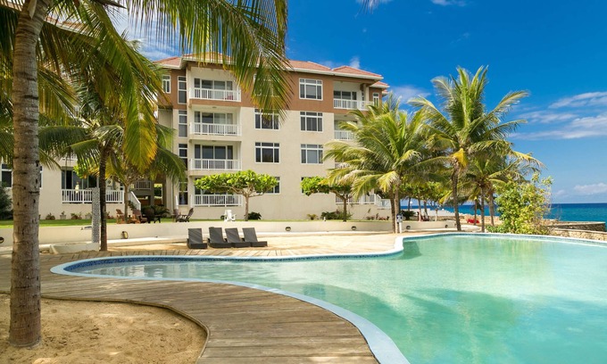 Tower Isle Villa | Ocho Rios Skyview Guest Apartment