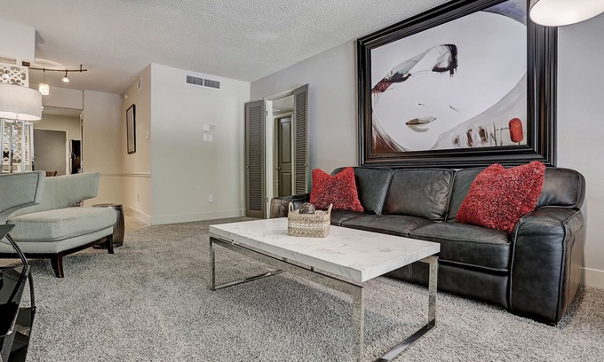 Uptown Apartment | October Escape Sale Comfort & Style Galleria 2BR Apartment