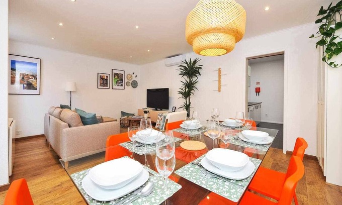 Paco De Arcos Apartment | Oeiras Yard - Checkinhome