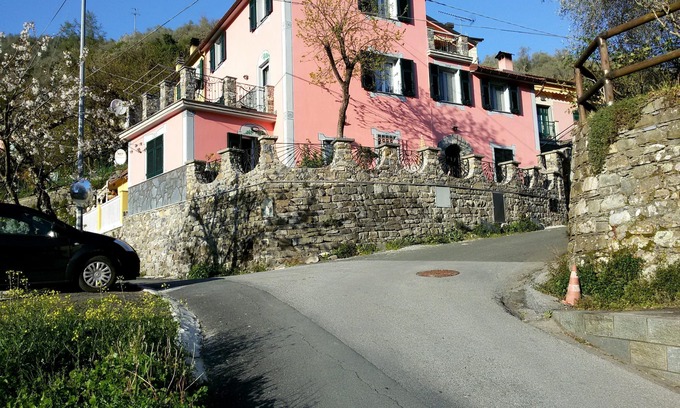 Conscenti Apartment | Offer 120 €Agosto Appart in villa garden terrace near Portofino 5 terre
