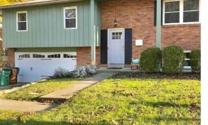 Loveland House | Ohio Themed! Freshly Updated!