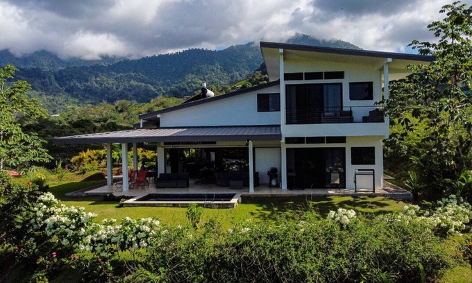 Ciudad Cortes House | Ojochal Mountain & Ocean 360 views Spacious