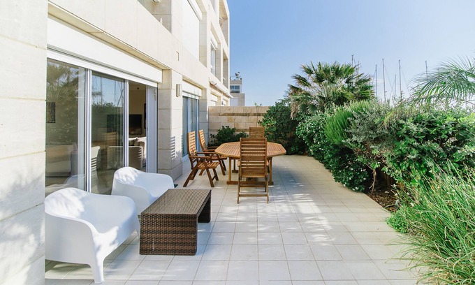 Herzliya Pituach Apartment | Olala Marina Apartments