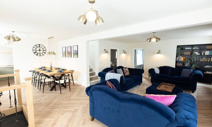 Cark House | Old Bank House Summar