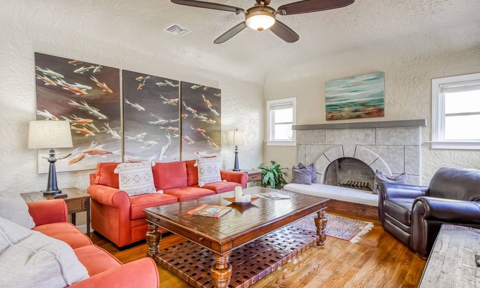 Old Northwood House | Old Northwood Mission Home with Alfresco Patio & AC - Snowbird-Friendly