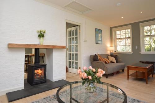 Tighnabruaich House | Old Powdermill Cottage