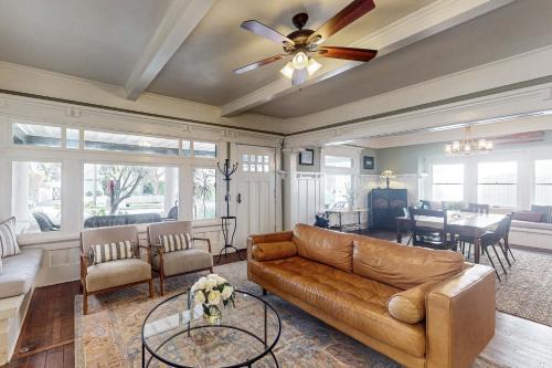 East Beach House | Old Yacht Club Inn