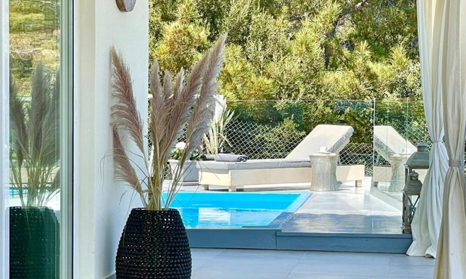 Vathi Villa | Olive Green Villa Heated Pool