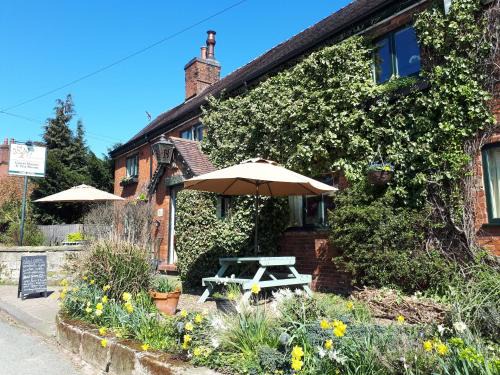 Stramshall House | Olive Tree Guest House