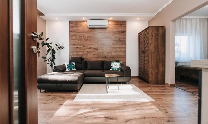 Mako Apartment | Oliver Apartman