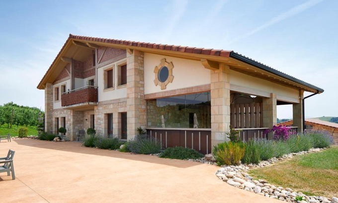 Usurbil House | Olivi1948 - Boutique Guest House