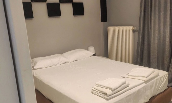 Andravida Apartment | olokliro dianerisma 2 krevatokameres,plires epiplomeno,sto kentro