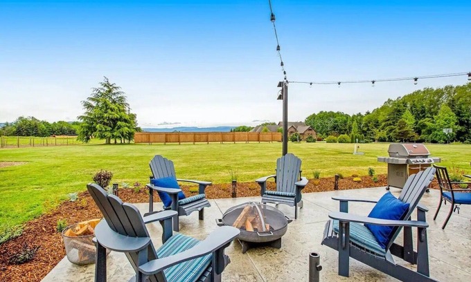 Sequim Cottage | Olympic Discovery · Mountain View, Hot Tub, Olympic NP, Golf!