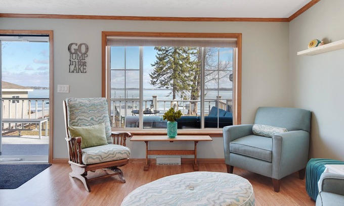 Rush City House | On East Rush Lake - open for year around fun