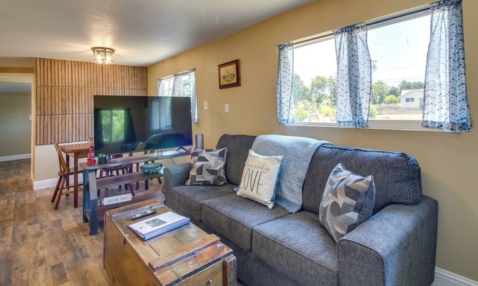 Coos Bay Cabin | On-Site Creek & Fishing: Cozy Coos Bay Retreat!