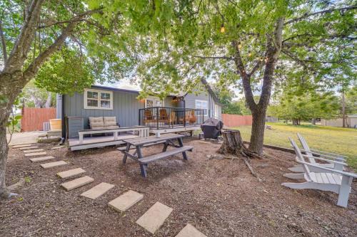 Medina House | On-Site River Access Medina Vacation Rental