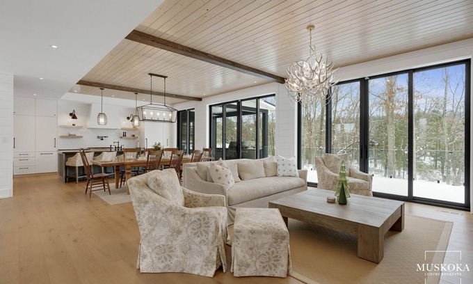 Severn House | On the pristine shores of Gloucester Pool in the heart of Muskoka.