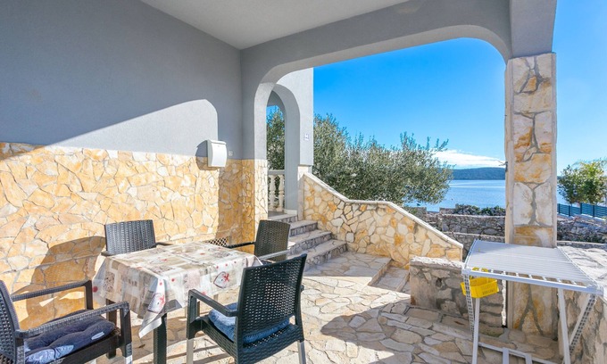 Sevid Apartment | One bedroom apartment near beach Sevid, Trogir (A-4287-d)
