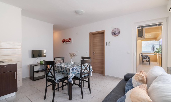 Mandre Apartment | One bedroom apartment with balcony and sea view Mandre, Pag (A-18748-e)