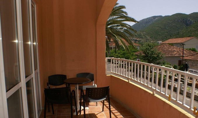 Trpanj Apartment | One bedroom apartment with terrace Trpanj, Pelješac (A-3162-a)