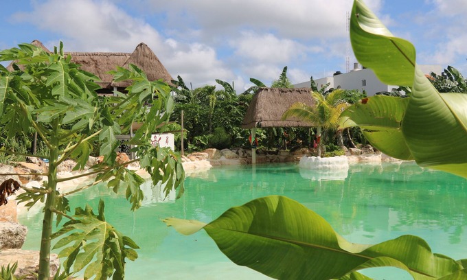Yucatan Peninsula Resort | One bedroom apartment with an amazing outdoor pool