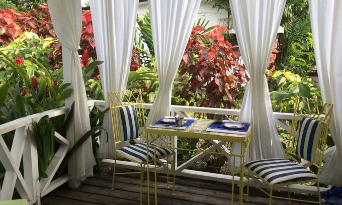 Sandy Lane Cottage | One Bedroom Cottage on Platinum Coast