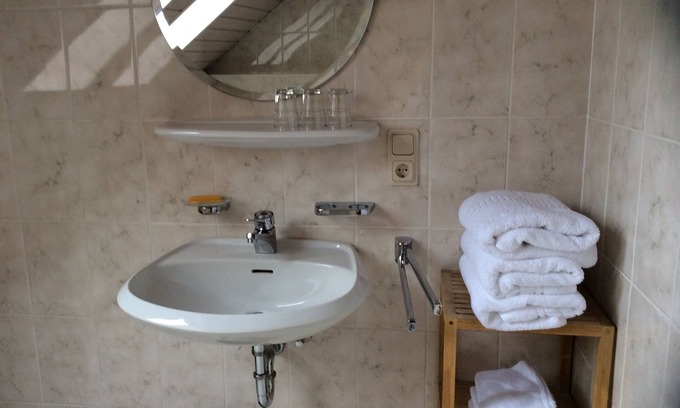 Kindsbach House | One-bedroom suite to three-bedroom suite.