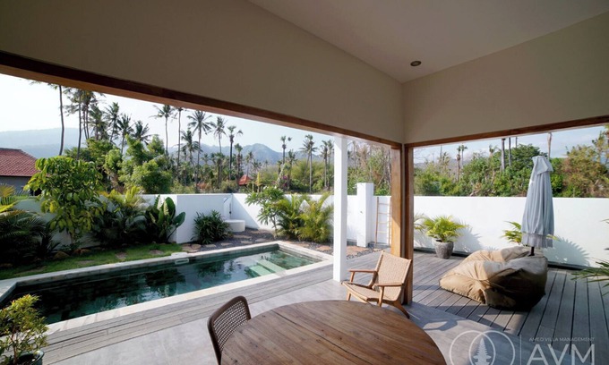 Purwakerti Villa | One Bedroom Villa with Private Pool in Amed