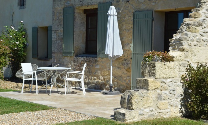 Montpeyroux Cottage | One Bedroomed Cottages Surrounded By Over 6 Acres of Breathtaking Scenery
