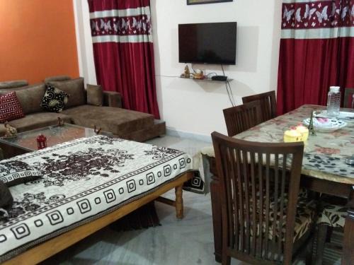 Kolar Road House | One bhk Villa Home stay