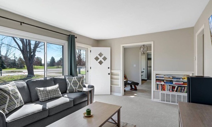 Brooklyn Park House | One Level Living Near Champlin