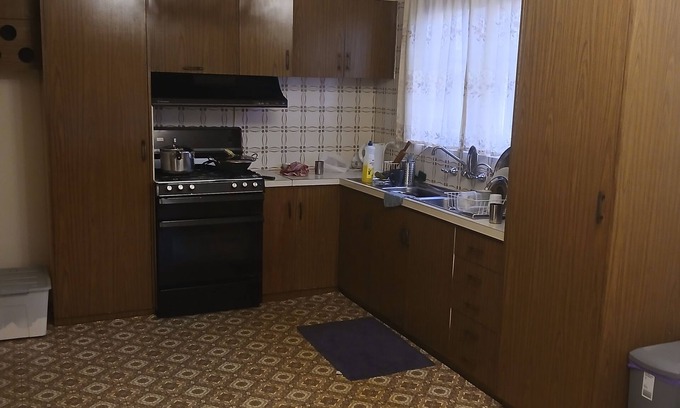 Norwood House | One room,$190+bills,Single Girl,3bed room set,Indian ofamily living,