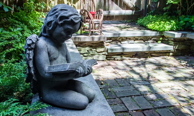 Columbus Apartment | One Such Boston Gem w Pvt Garden