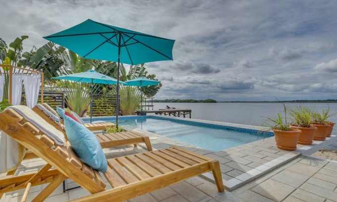 Placencia Villa | Ophelia's Villa: Waterfront Luxury with Private Pool