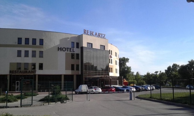 Zaporozhye Hotel | Optima Zaporizhia