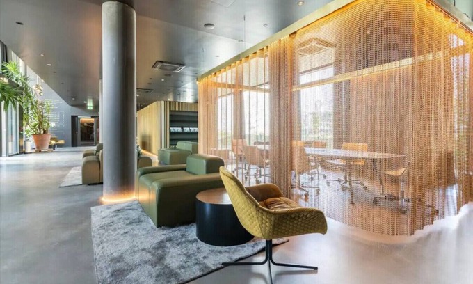 Glattbrugg Apartment | Optimum Apartment Wood Elegance